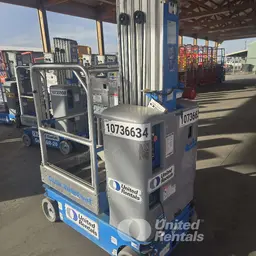 2018 Genie GR-20 Self-Propelled One-Person Lift