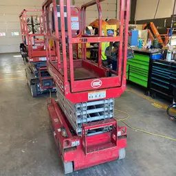 2018 MEC MICRO 19 Scissor Lift