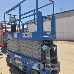 2019 Genie GS-3232 Scissor Lift