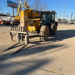 2018 JCB 507-42 Forklift