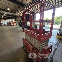 2019 MEC MICRO 19 Scissor Lift