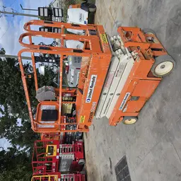 2019 Snorkel S3219E Scissor Lift