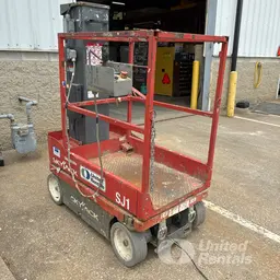 2018 Skyjack SJ16 Self-Propelled One-Person Lift
