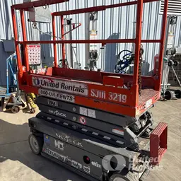 2018 Skyjack SJIII3219 Scissor Lift