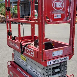 2018 MEC 1330SE Scissor Lift