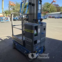 2018 Genie GR-20 Self-Propelled One-Person Lift