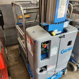 2018 Genie GR-20 Self-Propelled One-Person Lift