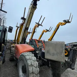 2020 JLG 1055 Forklift