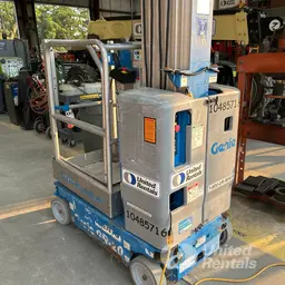 2016 Genie GR-20 Self-Propelled One-Person Lift