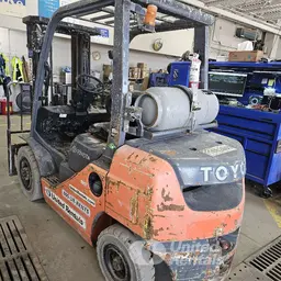 2020 Toyota 8FGU25 Warehouse Forklift