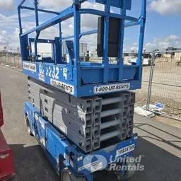 2018 Genie GS-3232 Scissor Lift