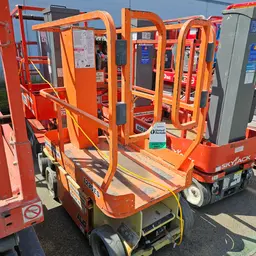 2019 JLG 1230ES Self-Propelled One-Person Lift