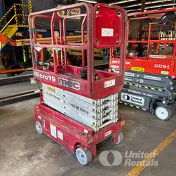 2017 MEC MICRO 19 Scissor Lift