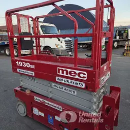 2018 MEC 1930SE Scissor Lift