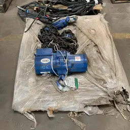2011 JD NEUHAUS 3-6 TI PROFI Hoist