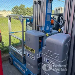 2019 Genie GR-20 Self-Propelled One-Person Lift
