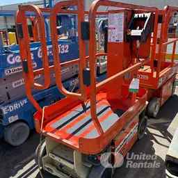 2018 JLG 1230ES Self-Propelled One-Person Lift