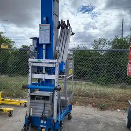 2018 Genie AWP-40SDC Pusharound Lift