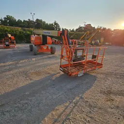 2017 JLG 800AJ Articulating Boom Lift