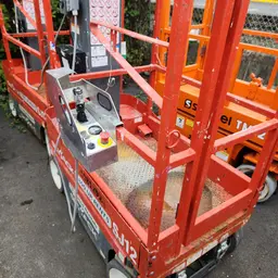 2018 Skyjack SJ12 Self-Propelled One-Person Lift