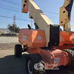 2013 JLG 800AJ Articulating Boom Lift