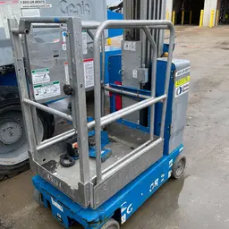 2017 Genie GR-20 Self-Propelled One-Person Lift