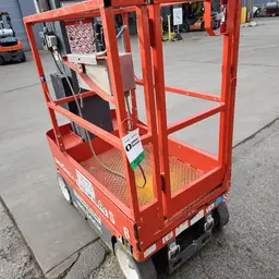 2017 Skyjack SJ16 Self-Propelled One-Person Lift