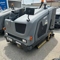 2022 KARCHER B 300 RI LPG Scrubber