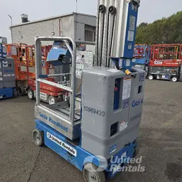 2019 Genie GR-20 Self-Propelled One-Person Lift
