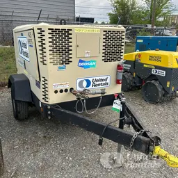 2018 Doosan P425/HP375WCUT4 Air Compressor