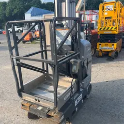 2019 JLG 20MVL Self-Propelled One-Person Lift