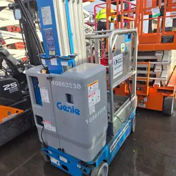 2018 Genie GR-20 Self-Propelled One-Person Lift