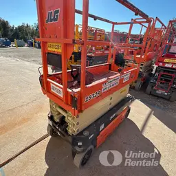 2019 JLG 1932R Scissor Lift