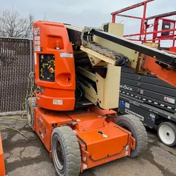 2013 JLG E300AJP Articulating Boom Lift