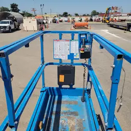 2018 Genie GS-3232 Scissor Lift