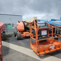 2015 JLG 450AJ Articulating Boom Lift