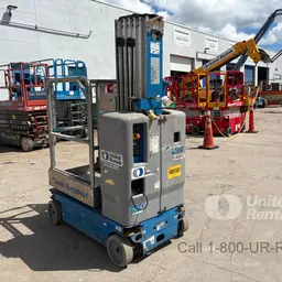 2018 Genie GR-20 Self-Propelled One-Person Lift