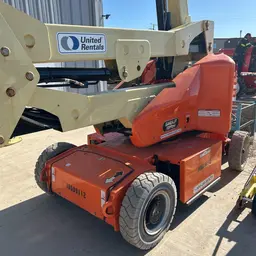 2017 JLG E400AJPN Articulating Boom Lift