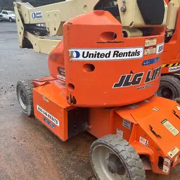 2017 JLG E400AJPN Articulating Boom Lift