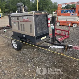 2019 Lincoln Electric VANTAGE 549 Welder