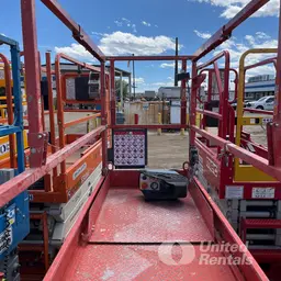 2017 MEC MICRO 19 Scissor Lift