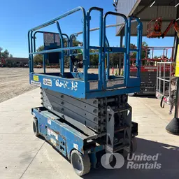 2018 Genie GS-3246 Scissor Lift