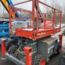 2018 Skyjack SJ6832RT Rough Terrain Scissor Lift