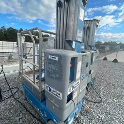 2018 Genie GR-20 Self-Propelled One-Person Lift