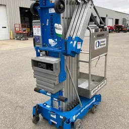 2018 Genie AWP-30SDC Pusharound Lift