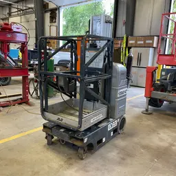 2017 JLG 20MVL Self-Propelled One-Person Lift