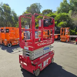 2018 MEC 1330SE Scissor Lift
