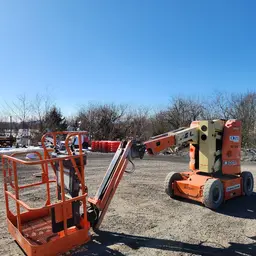 2013 JLG E300AJP Articulating Boom Lift