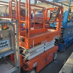 2018 Snorkel S3219E Scissor Lift