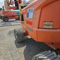 2017 JLG 450AJ Articulating Boom Lift